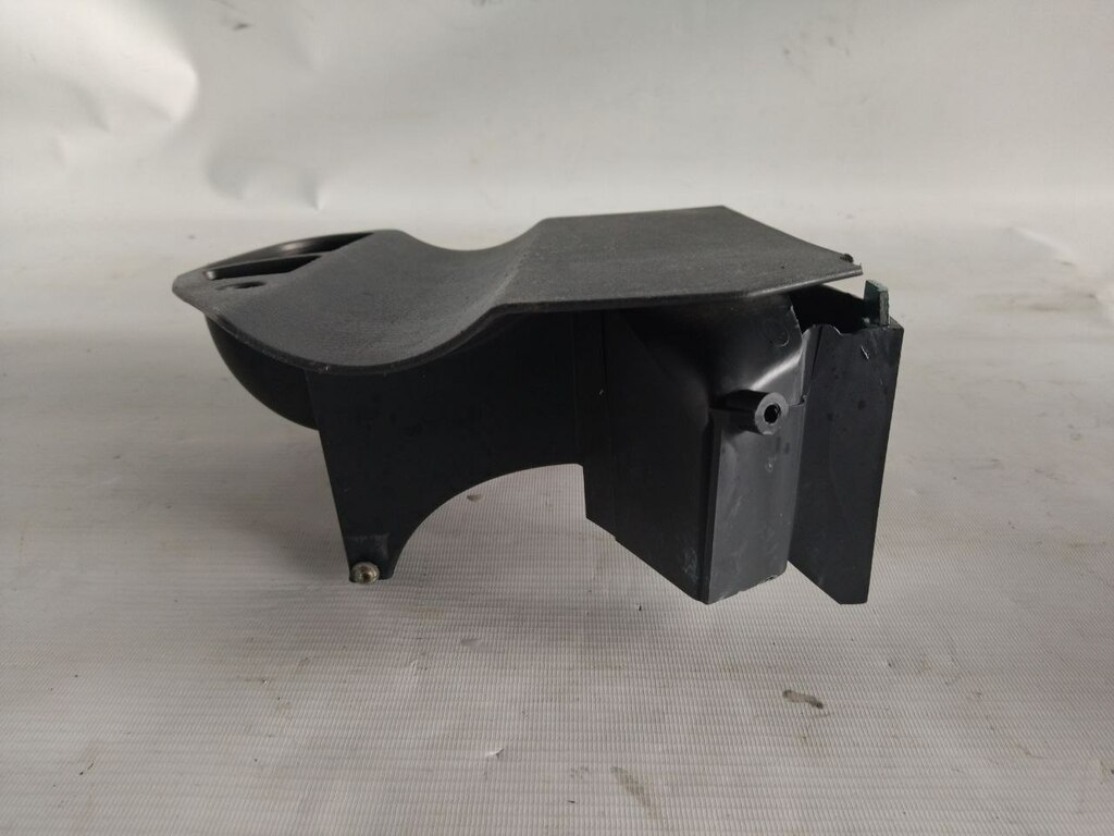 накладка панели приборов левая б/у - 1